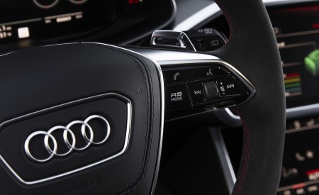 2020 Audi RS 6 Avant (Color: Tango Red) Interior Steering Wheel Wallpapers 450x275 (19)