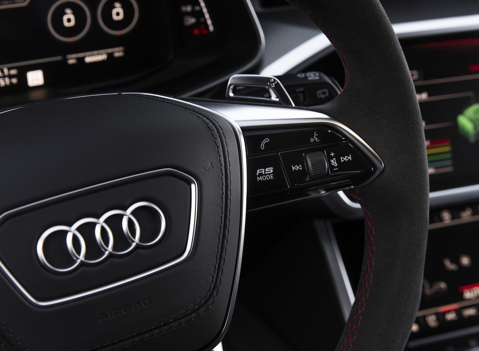 2020 Audi RS 6 Avant (Color: Tango Red) Interior Steering Wheel Wallpapers #19 of 120