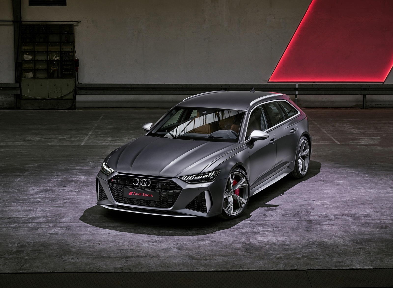 2020 Audi RS 6 Avant Front Three-Quarter Wallpapers #59 of 120