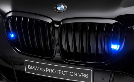 2020 BMW X5 Protection VR6 (Armored Vehicle) Grill Wallpapers 450x275 (22)