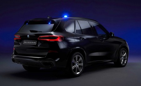 2020 BMW X5 Protection VR6 (Armored Vehicle) Rear Three-Quarter Wallpapers 450x275 (13)
