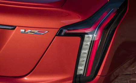 2020 Cadillac CT5-V Tail Light Wallpapers 450x275 (23)