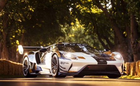2020 Ford GT Mk II Front Three-Quarter Wallpapers 450x275 (12)