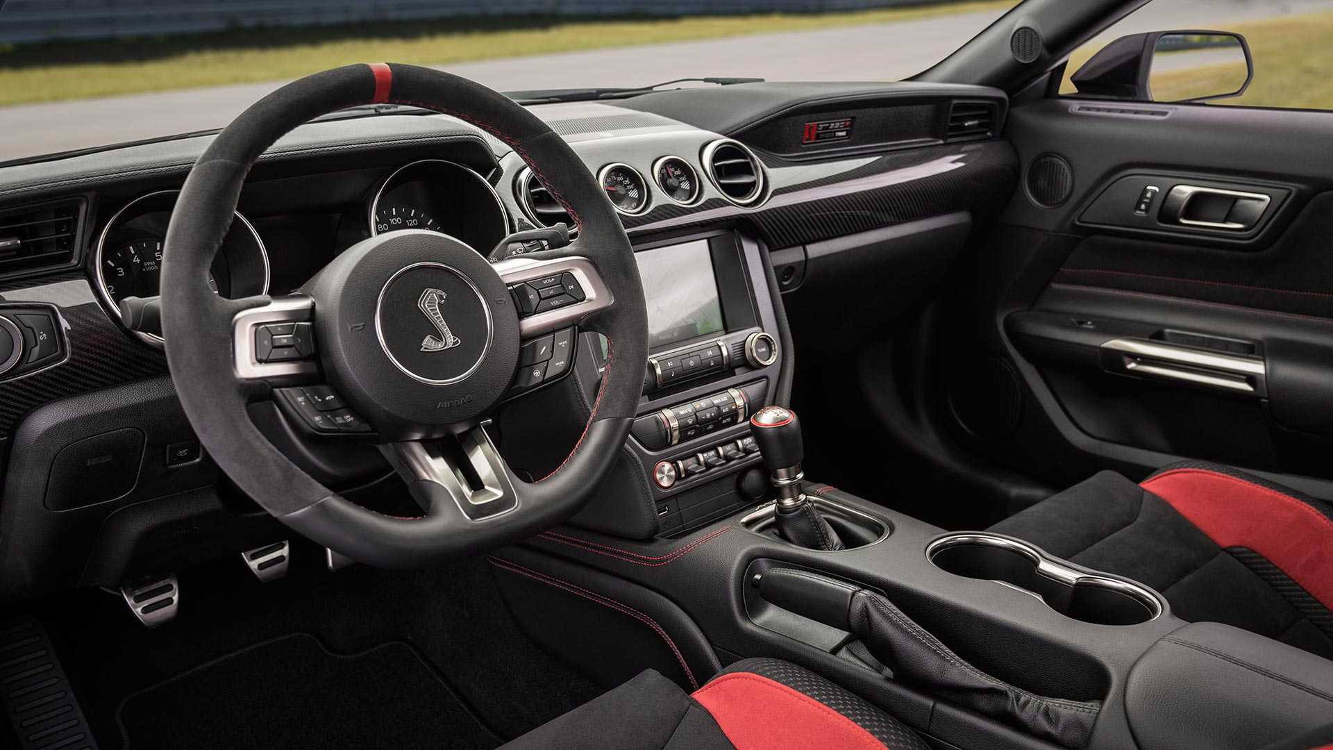 2020 Ford Mustang Shelby GT350R Interior Wallpapers (7) - NewCarCars 2020 Ford Mustang Shelby GT350R Interior Wallpapers (7) - NewCarCars