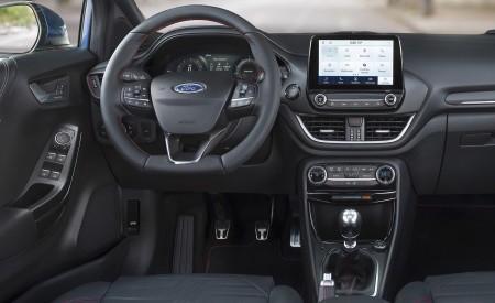 2020 Ford Puma Interior Cockpit Wallpapers 450x275 (19)
