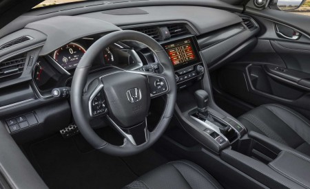 2020 Honda Civic Hatchback Interior Wallpapers 450x275 (12)