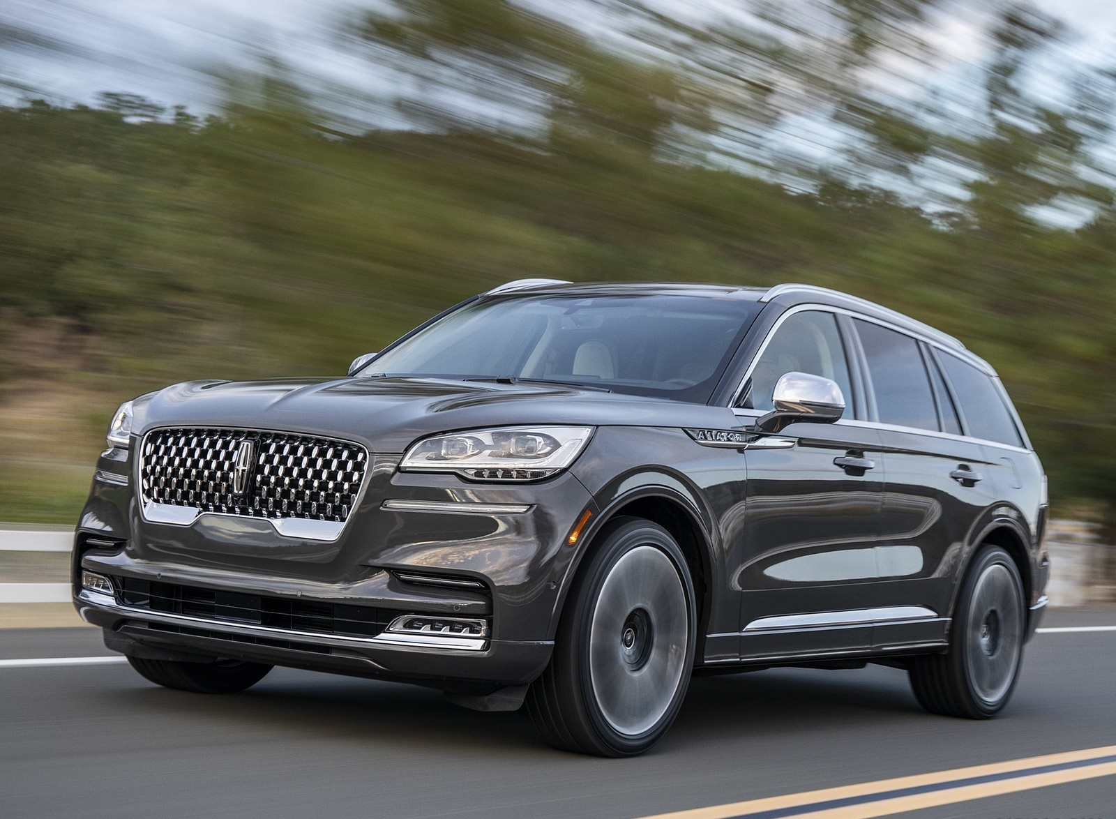 2020 Lincoln Aviator Front Three-Quarter Wallpapers (1). Download Wallpaper