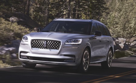 2020 Lincoln Aviator Front Three-Quarter Wallpapers 450x275 (64)
