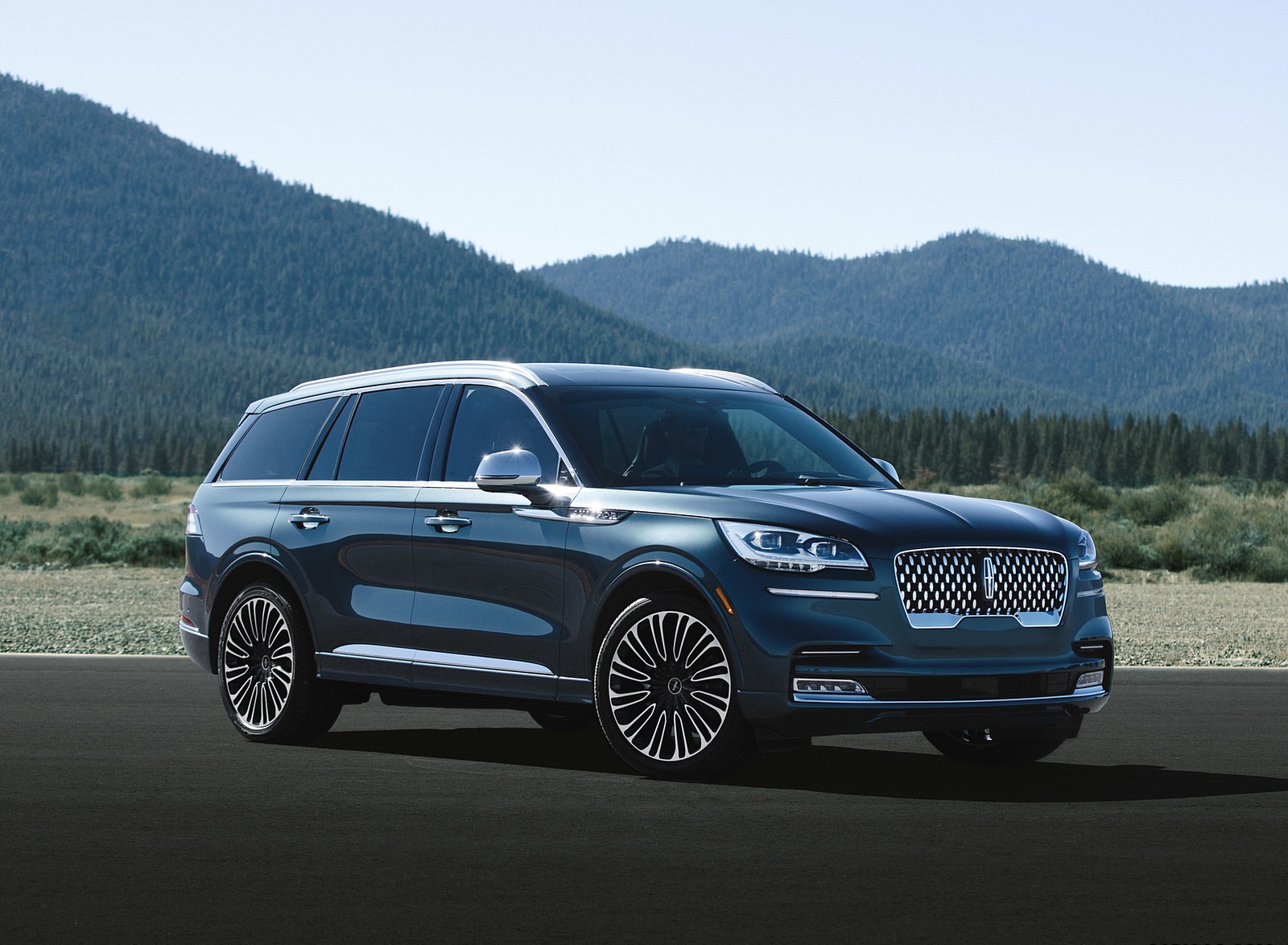 2020 Lincoln Aviator Front Three-Quarter Wallpapers #61 of 87