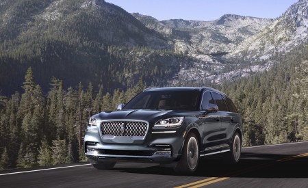 2020 Lincoln Aviator Front Three-Quarter Wallpapers 450x275 (56)