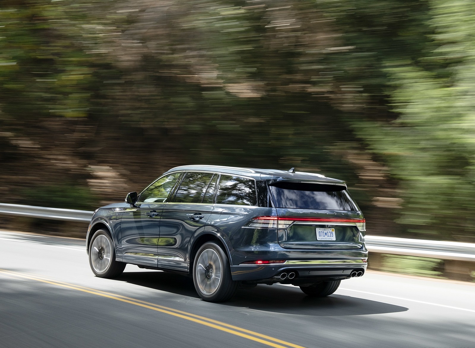 2020 Lincoln Aviator Grand Touring Rear Three-Quarter Wallpapers #25 of 87
