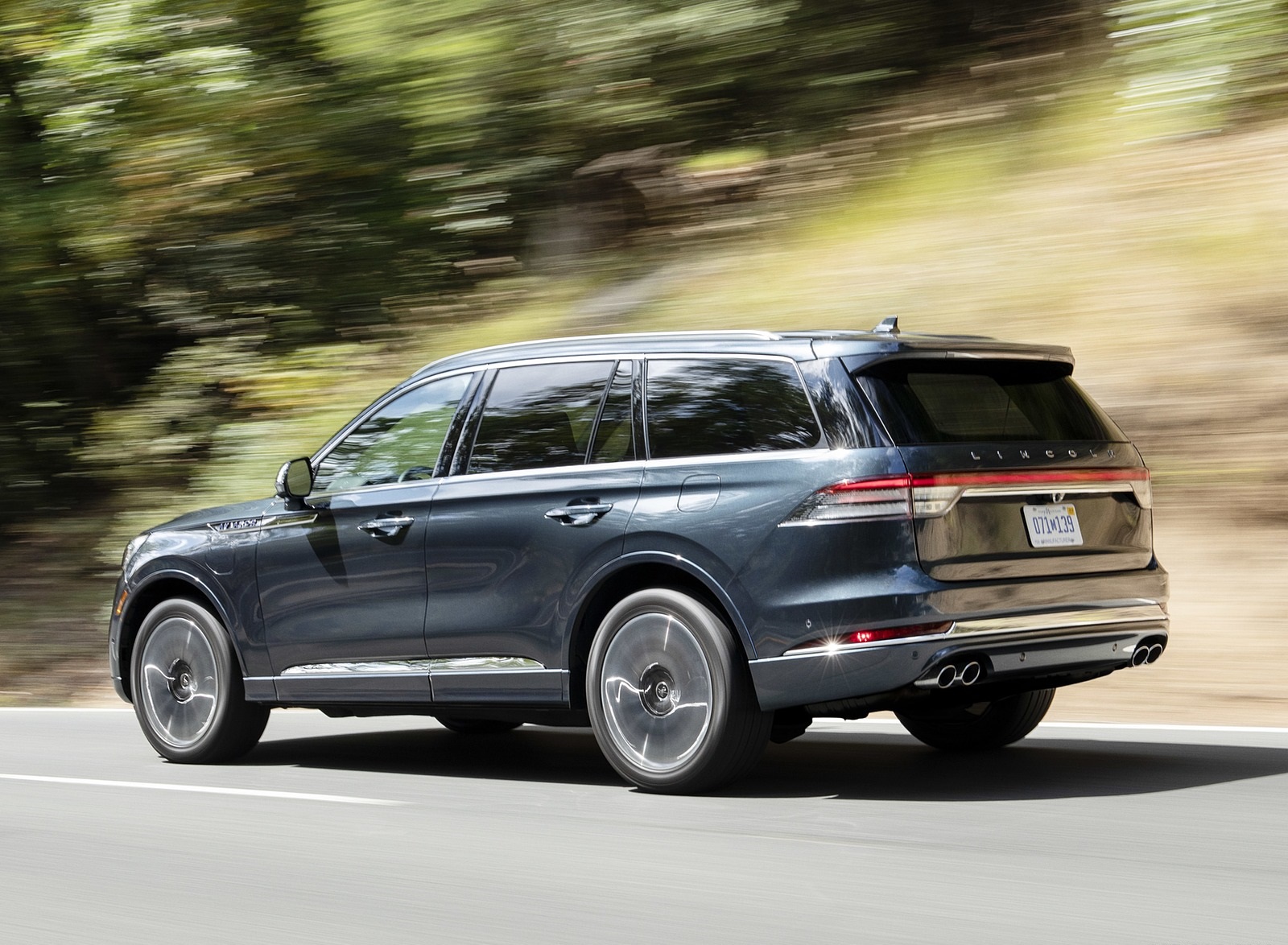 2020 Lincoln Aviator Grand Touring Rear Three-Quarter Wallpapers (10)