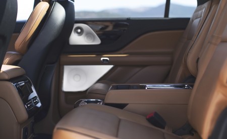 2020 Lincoln Aviator Interior Rear Seats Wallpapers  450x275 (85)