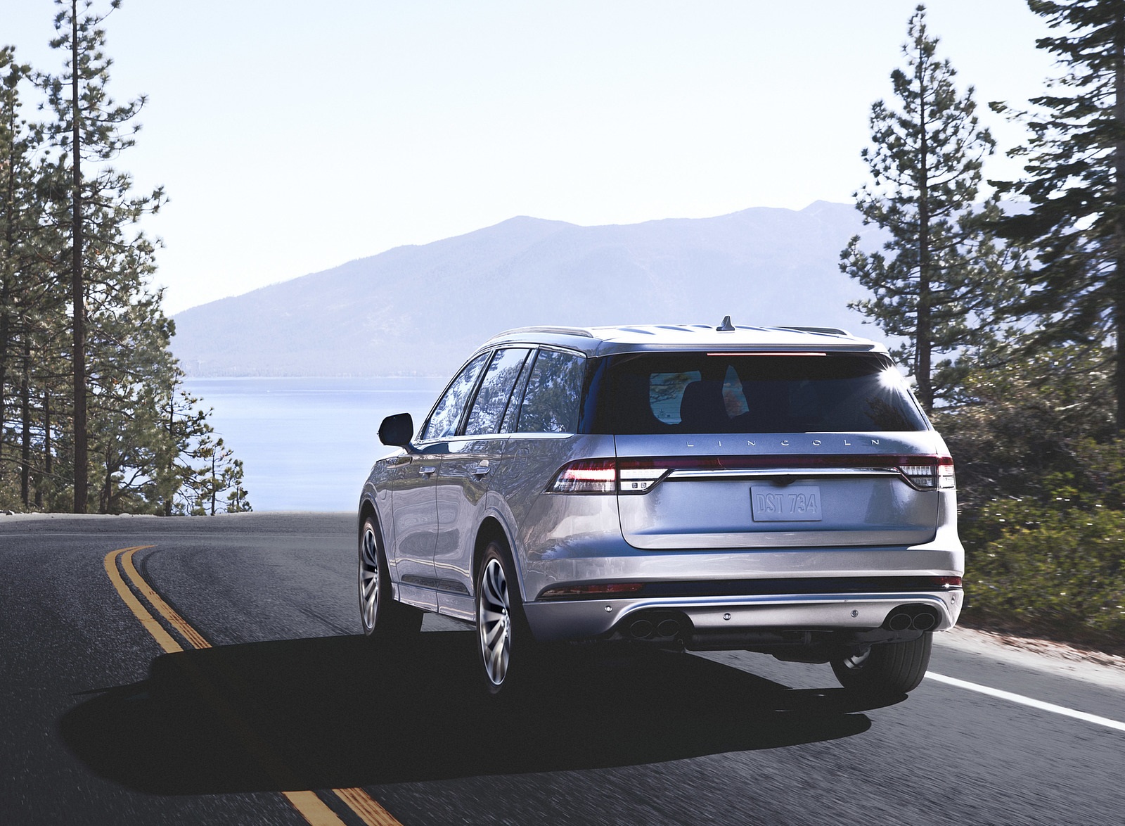 2020 Lincoln Aviator Rear Wallpapers #65 of 87