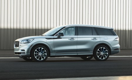 2020 Lincoln Aviator Side Wallpapers 450x275 (70)