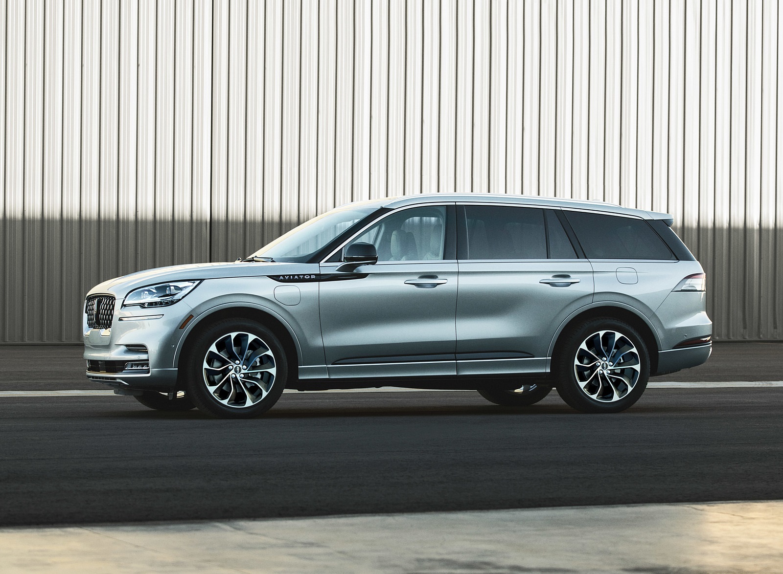 2020 Lincoln Aviator Side Wallpapers #70 of 87