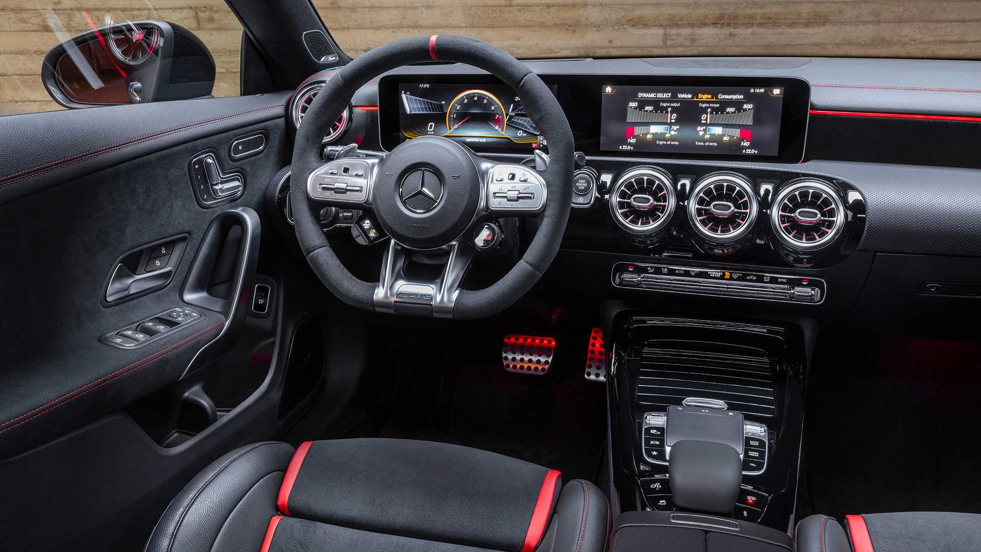 2020 Mercedes-AMG CLA 45 S 4MATIC+ Shooting Brake Interior Cockpit Wallpapers #32 of 34