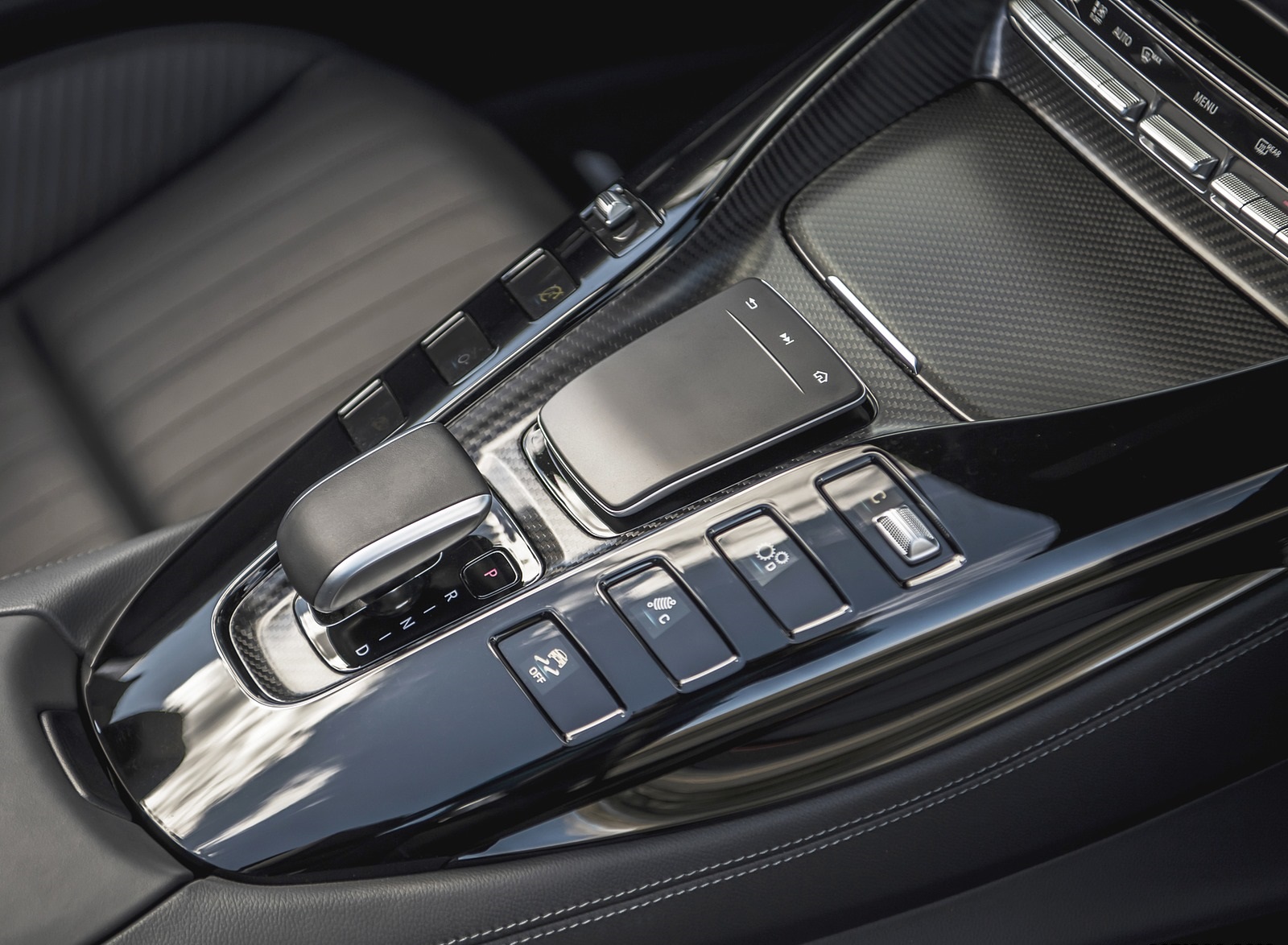 2020 Mercedes-AMG GT S Roadster (UK-Spec) Interior Detail Wallpapers #63 of 71