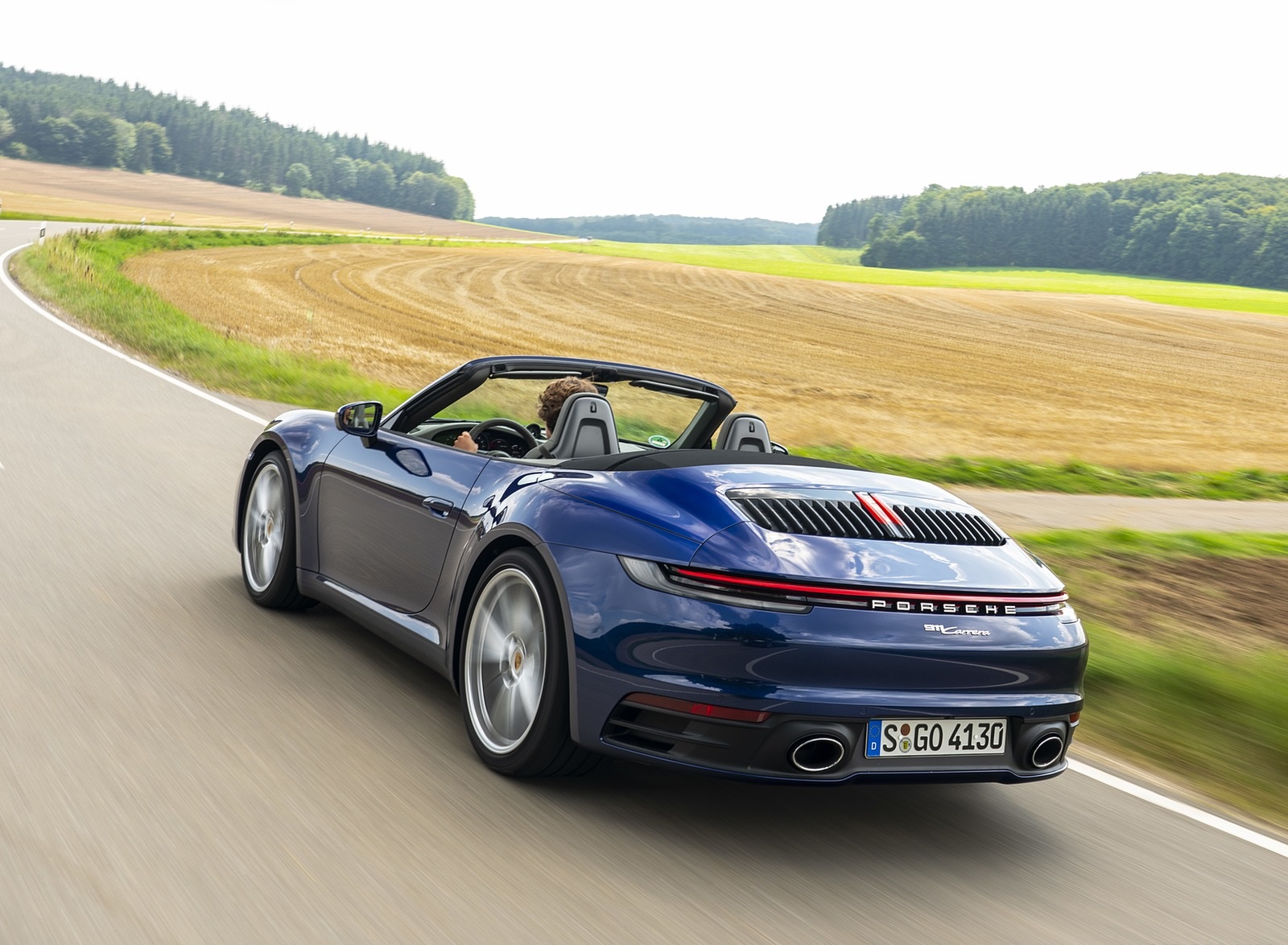 2020 Porsche 911 Carrera Cabriolet (Color: Gentian Blue Metallic) Rear Three-Quarter Wallpapers #5 of 61