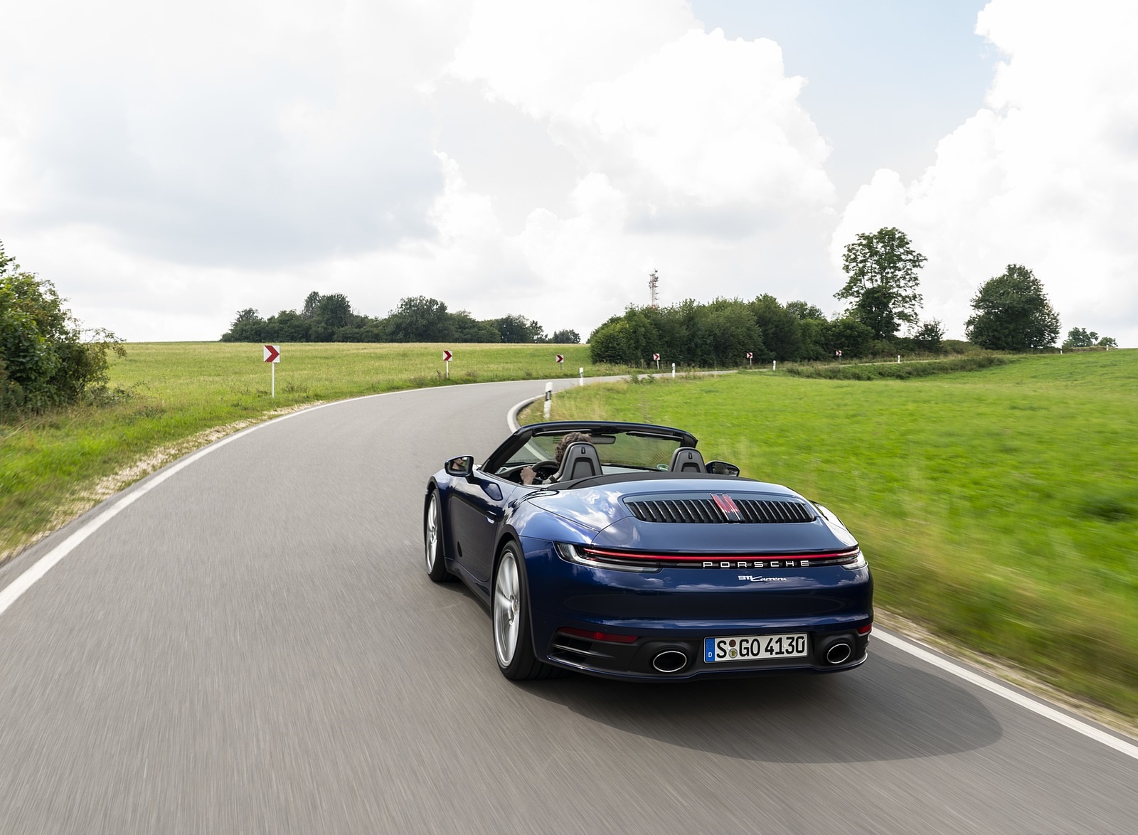 2020 Porsche 911 Carrera Cabriolet (Color: Gentian Blue Metallic) Rear Wallpapers (8)