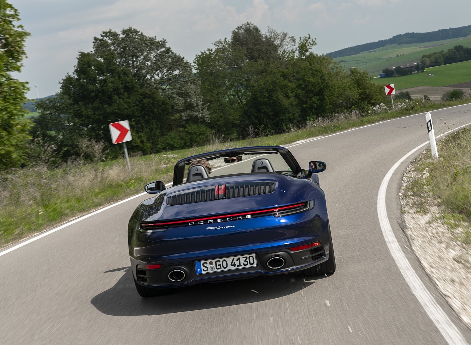 2020 Porsche 911 Carrera Cabriolet (Color: Gentian Blue Metallic) Rear Wallpapers #9 of 61