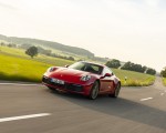 2020 Porsche 911 Carrera Coupe (Color: Guards Red) Front Three-Quarter Wallpapers 150x120 (6)