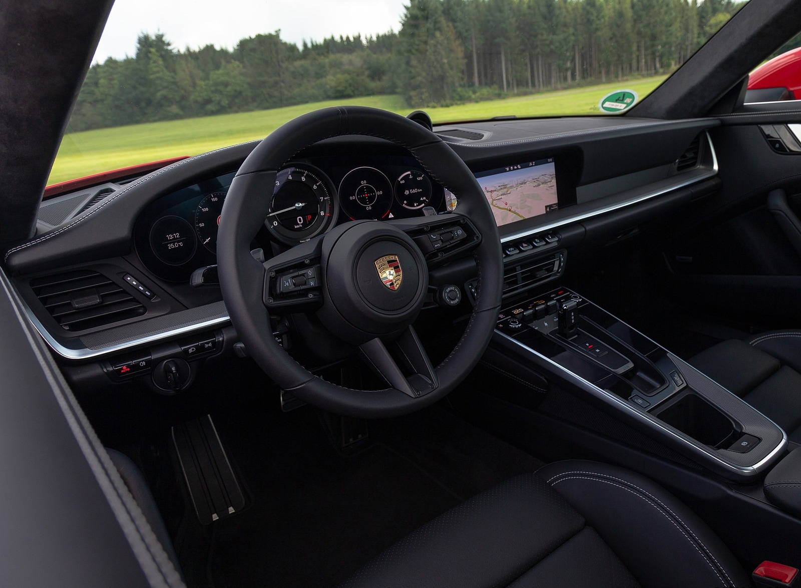 2020 Porsche 911 Carrera Coupe (Color: Guards Red) Interior Wallpapers #66 of 126