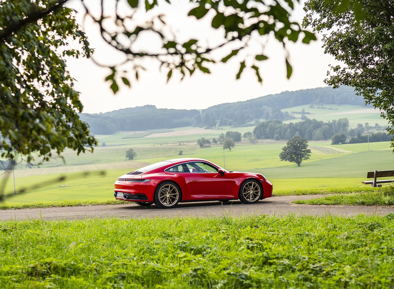 2020 Porsche 911 Carrera Coupe (Color: Guards Red) Rear Three-Quarter Wallpapers #30 of 126