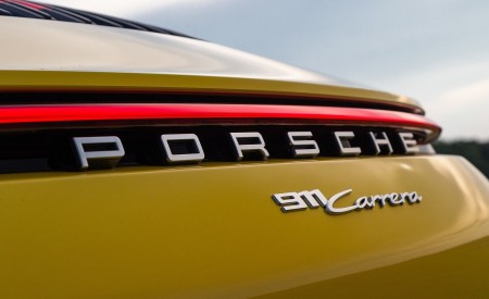 2020 Porsche 911 Carrera Coupe (Color: Racing Yellow) Detail Wallpapers 450x275 (113)