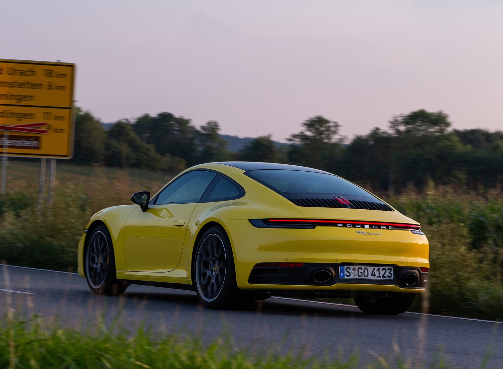2020 Porsche 911 Carrera Coupe (Color: Racing Yellow) Rear Three-Quarter Wallpapers #80 of 126
