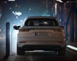 2020 Porsche Cayenne Turbo S E-Hybrid Charging Wallpapers 150x120 (41)