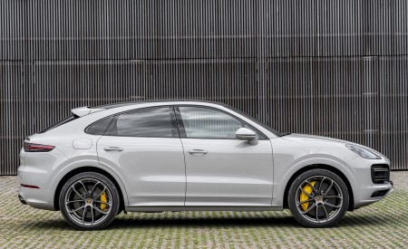 2020 Porsche Cayenne Turbo S E-Hybrid Coupe Side Wallpapers 450x275 (20)