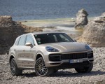 2020 Porsche Cayenne Turbo S E-Hybrid Front Three-Quarter Wallpapers 150x120