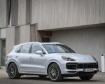 2020 Porsche Cayenne Turbo S E-Hybrid Front Three-Quarter Wallpapers 150x120