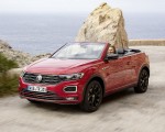 2020 Volkswagen T-Roc Cabriolet Front Three-Quarter Wallpapers 150x120