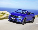 2020 Volkswagen T-Roc Cabriolet Front Three-Quarter Wallpapers 150x120 (5)