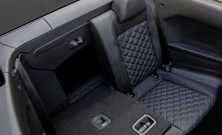 2020 Volkswagen T-Roc Cabriolet Interior Rear Seats Wallpapers 450x275 (148)