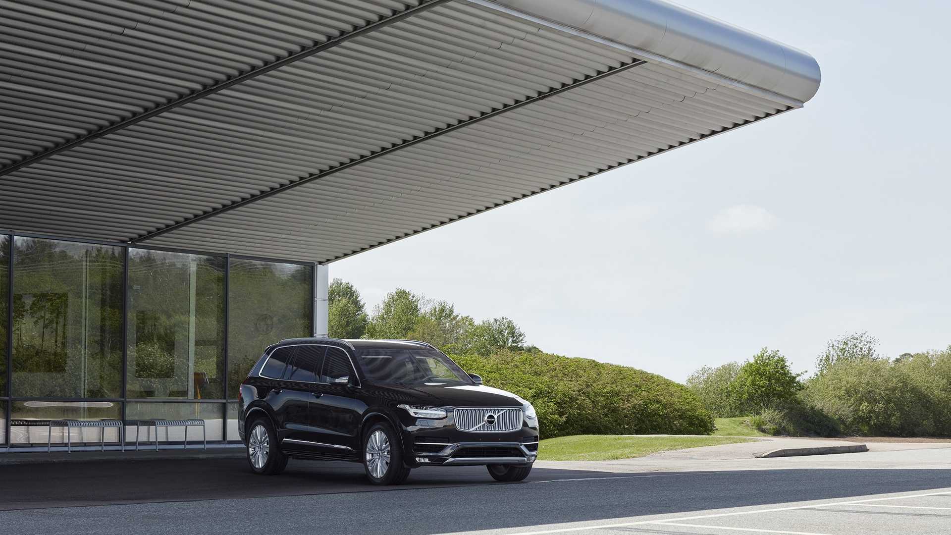 2020 Volvo XC90 Armoured Front Three-Quarter Wallpapers #1 of 11