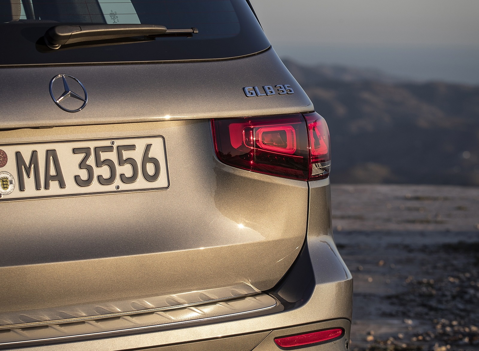 2021 Mercedes-AMG GLB 35 4MATIC (Color: Mountain Gray Metallic) Tail Light Wallpapers #65 of 95