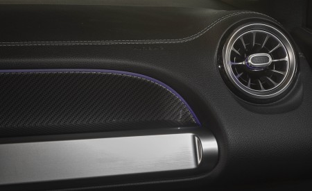 2021 Mercedes-AMG GLB 35 (US-Spec) Interior Detail Wallpapers 450x275 (36)
