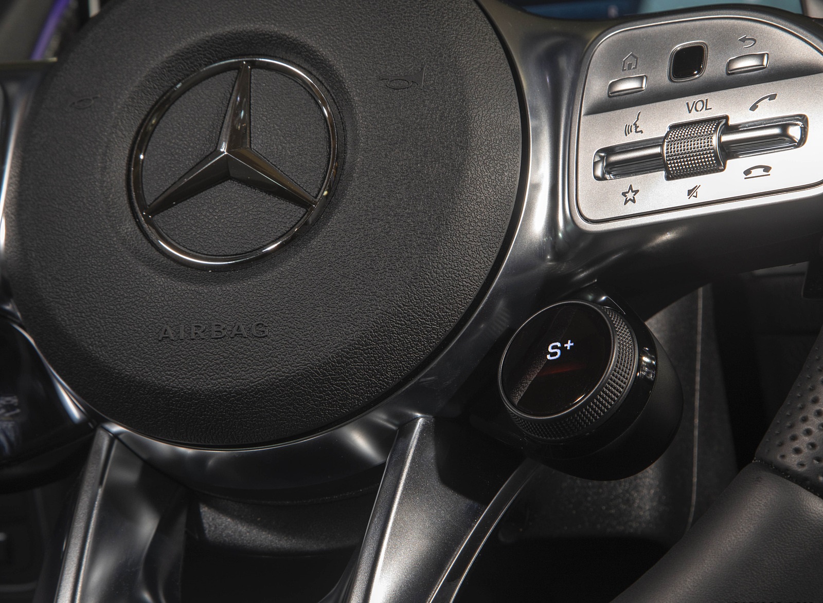 2021 Mercedes-AMG GLB 35 (US-Spec) Interior Steering Wheel Wallpapers #33 of 95