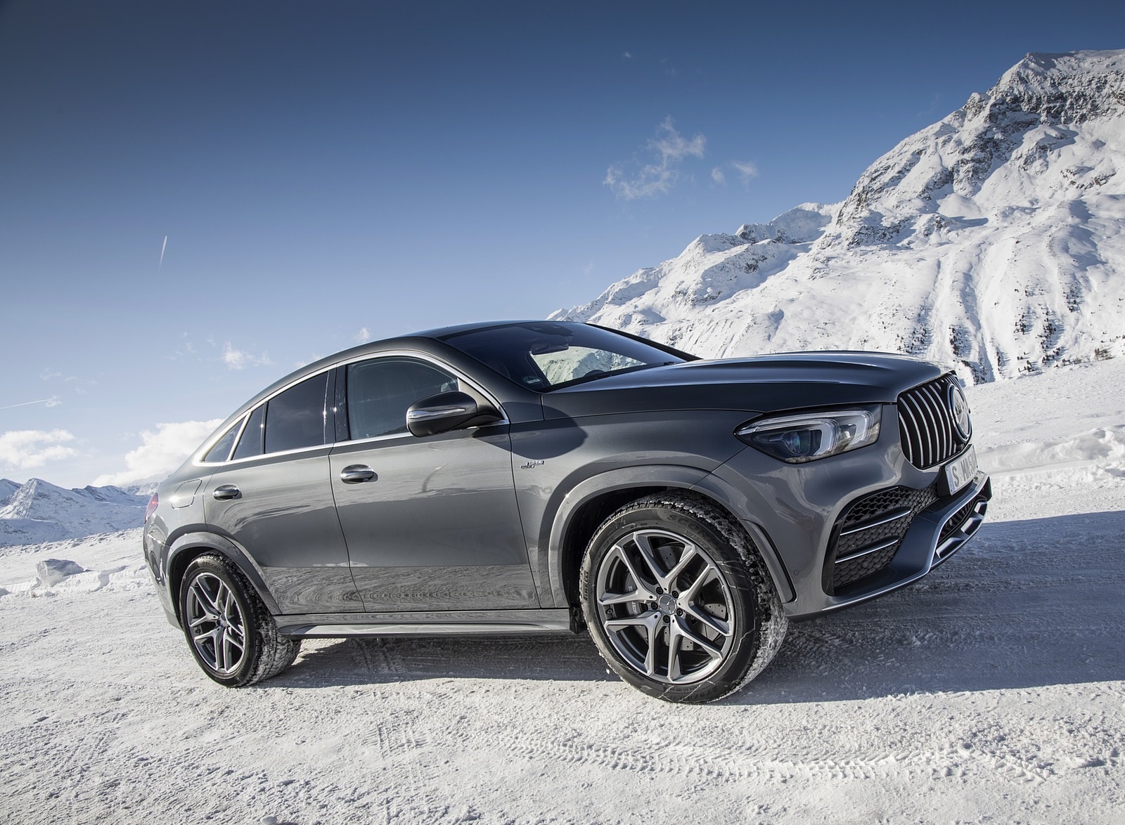 2021 Mercedes-AMG GLE 53 4MATIC Coupe (Color: Selenite Gray Metallic) Front Three-Quarter Wallpapers #125 of 180