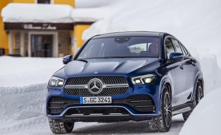 2021 Mercedes-Benz GLE Coupe 400 d 4MATIC Coupe (Color: Brilliant Blue Metallic) Front Wallpapers 450x275 (5)