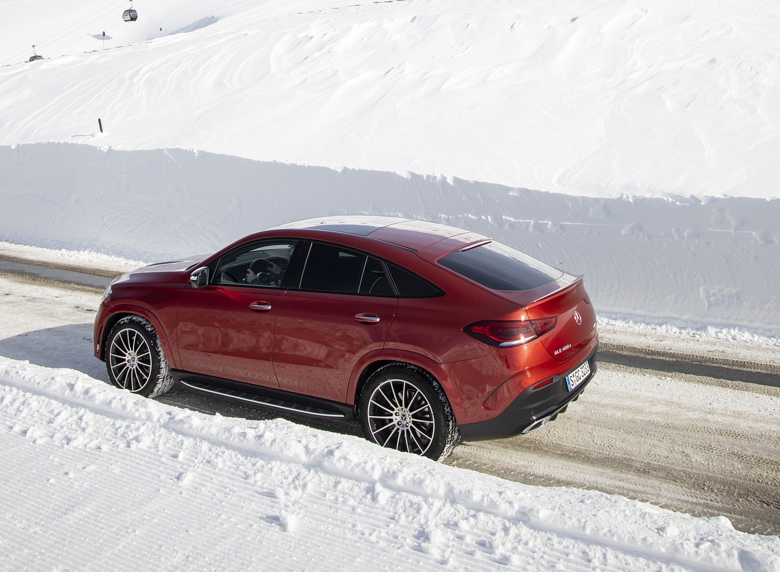 2021 Mercedes-Benz GLE Coupe 400 d 4MATIC Coupe (Color: Designo Hyacinth Red Metallic) Rear Bumper Wallpapers #19 of 61