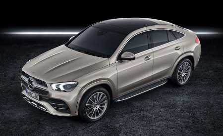 2021 Mercedes-Benz GLE Coupe (Color: Moyave Silver) Front Three-Quarter Wallpapers 450x275 (48)
