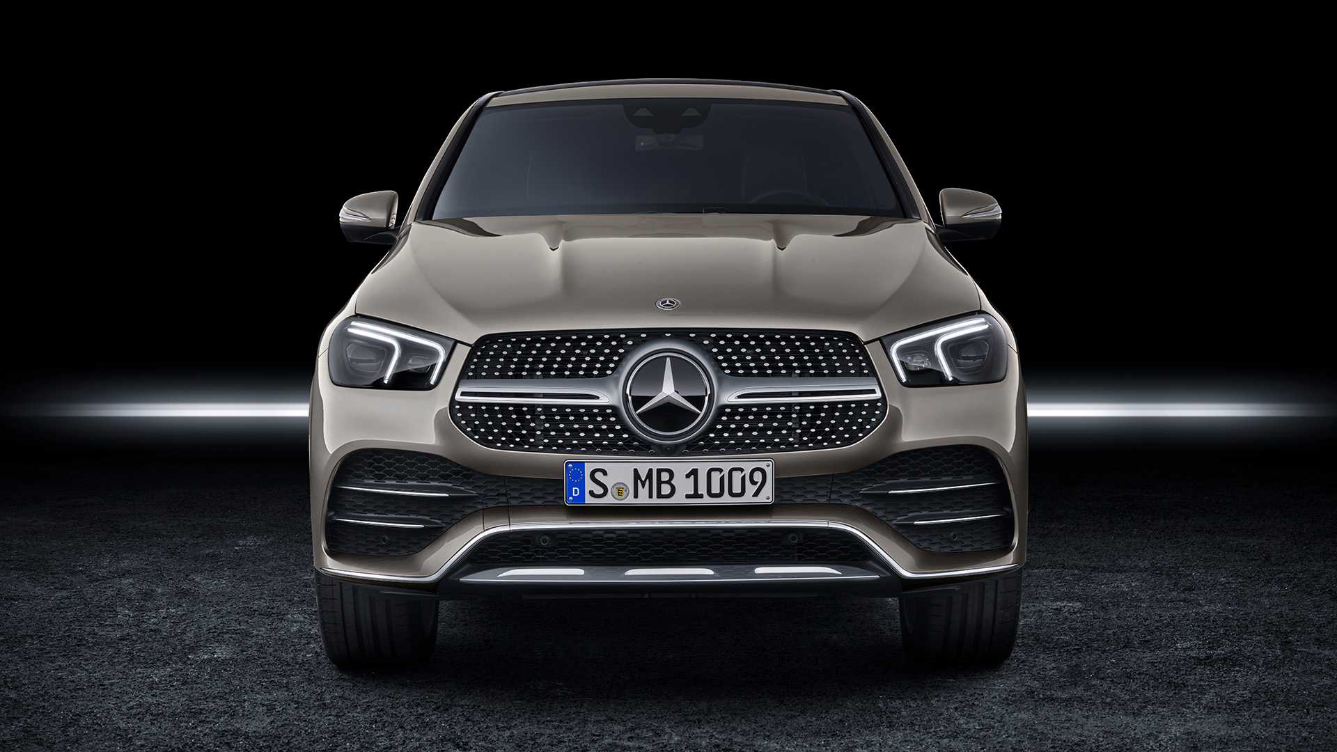 2021 Mercedes-Benz GLE Coupe (Color: Moyave Silver) Front Wallpapers #54 of 61