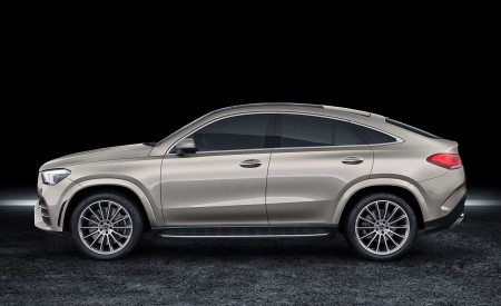 2021 Mercedes-Benz GLE Coupe (Color: Moyave Silver) Side Wallpapers 450x275 (51)