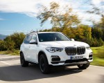 2019 BMW X5 xDrive45e iPerformance Front Three-Quarter Wallpapers 150x120