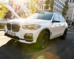 2019 BMW X5 xDrive45e iPerformance Front Three-Quarter Wallpapers 150x120