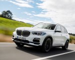 2019 BMW X5 xDrive45e iPerformance Front Three-Quarter Wallpapers 150x120